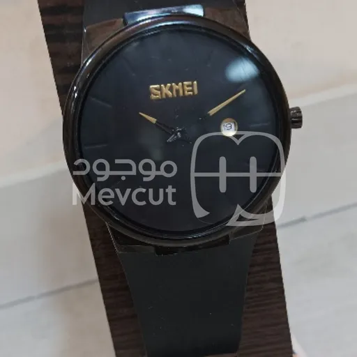 ساعة سكمي عميا
